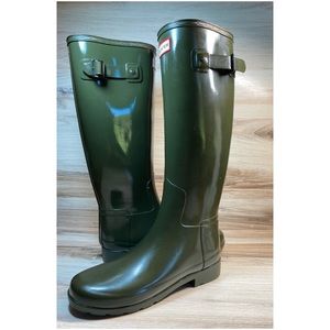 NWOT Hunter Refined Tall Rainboots  Size 7